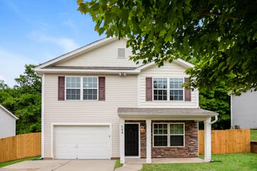 544 RIVER VIEW DR LOWELL, NC 28098